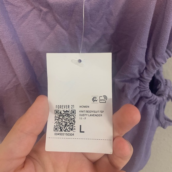 Forever 21 Dusty Lavender cut out body suit size large - Picture 3 of 5